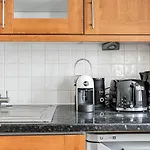 Very Cosy Marylebone Residence With Super Fast Wifi
